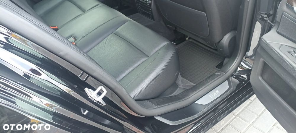 BMW Seria 7 730d - 22