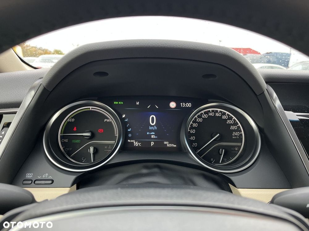 Toyota Camry 2.5 Hybrid Executive CVT - 12