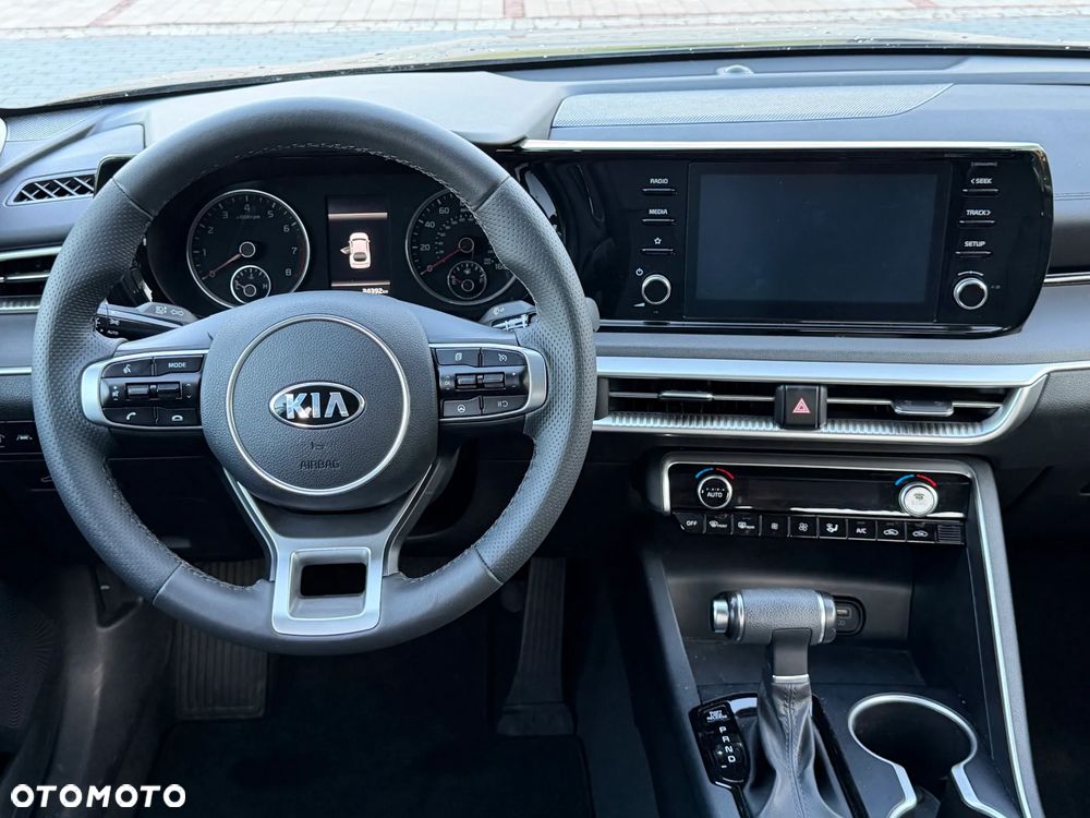 Kia K5 - 29