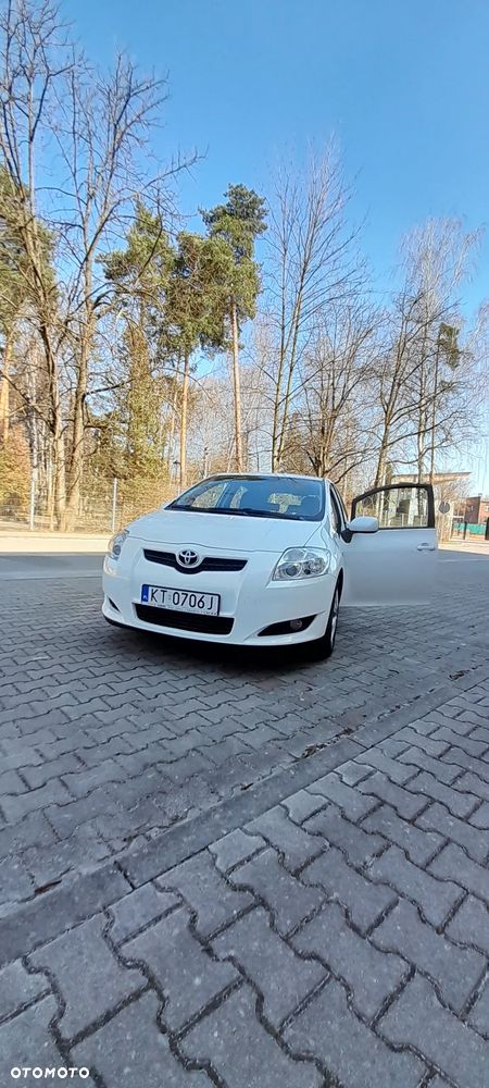 Toyota Auris 1.33 VVT-i - 8