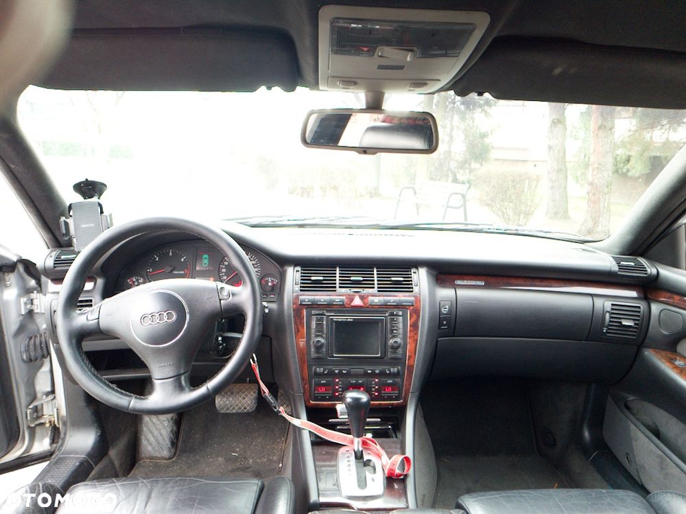Audi A8 - 5