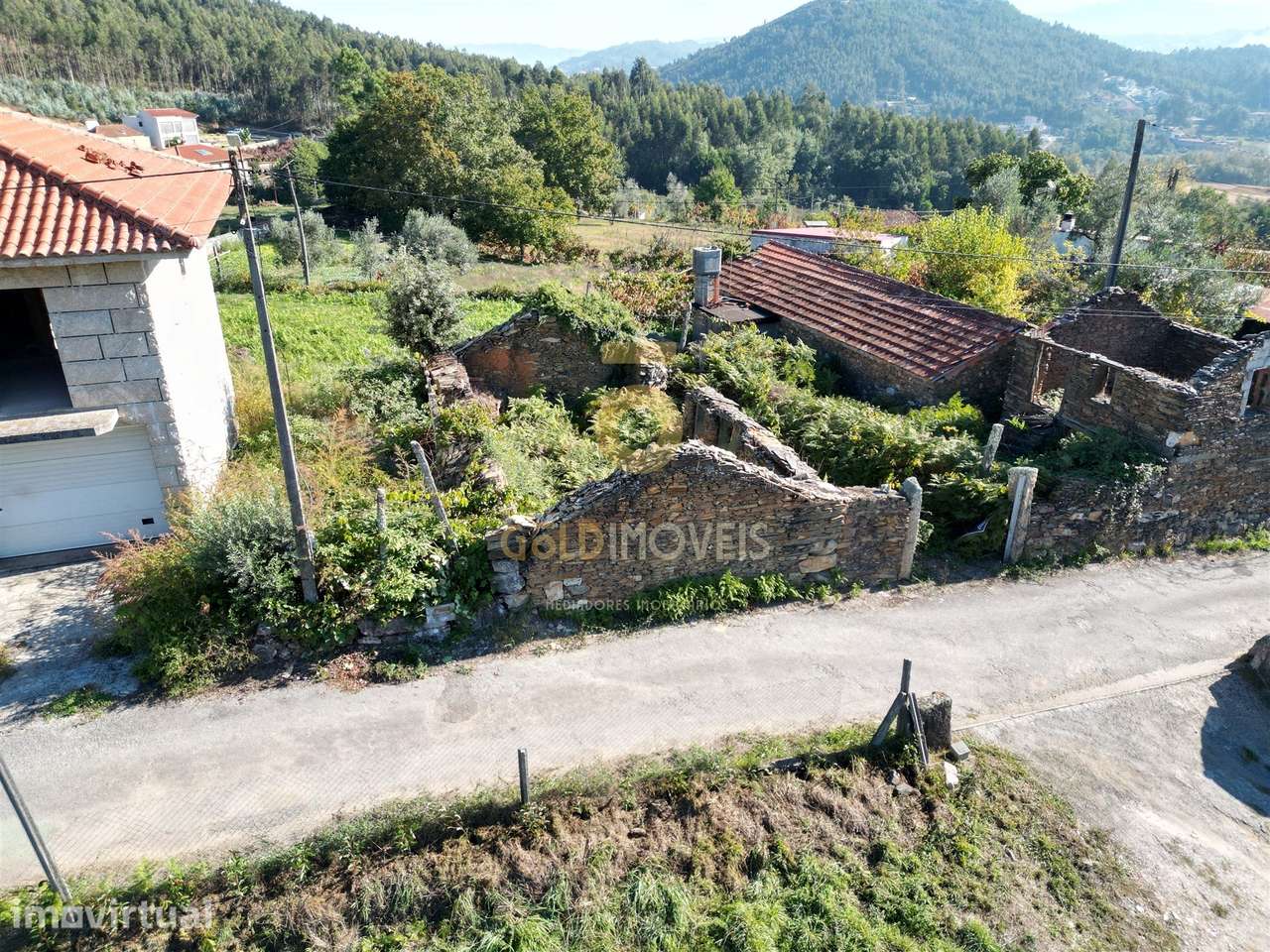 Moradia para Restaurar T1 Venda em Santa Maria de Sardoura,Castelo de - Grande imagem: 4/4