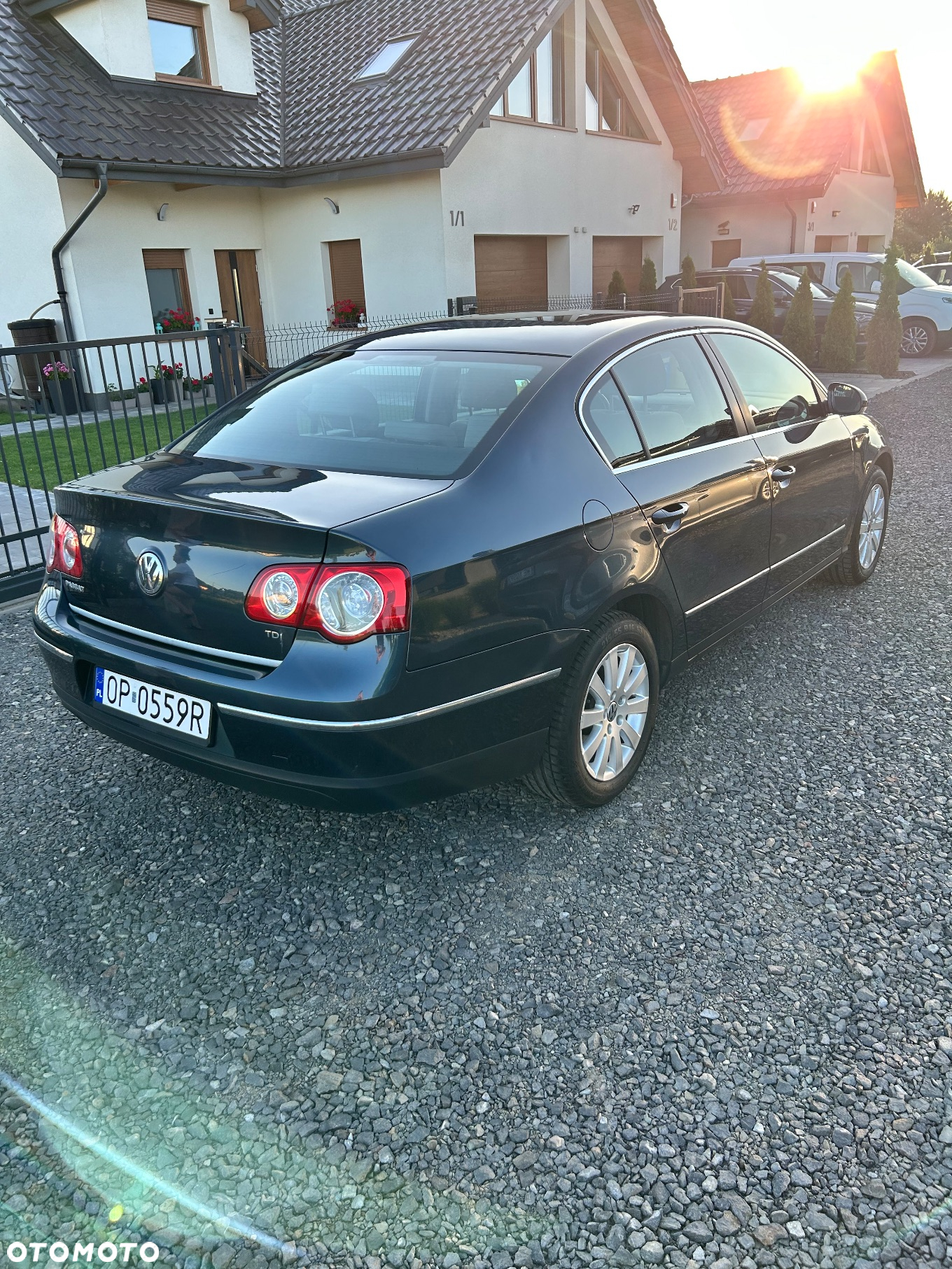 Volkswagen Passat 1.9 TDI Comfortline - 4