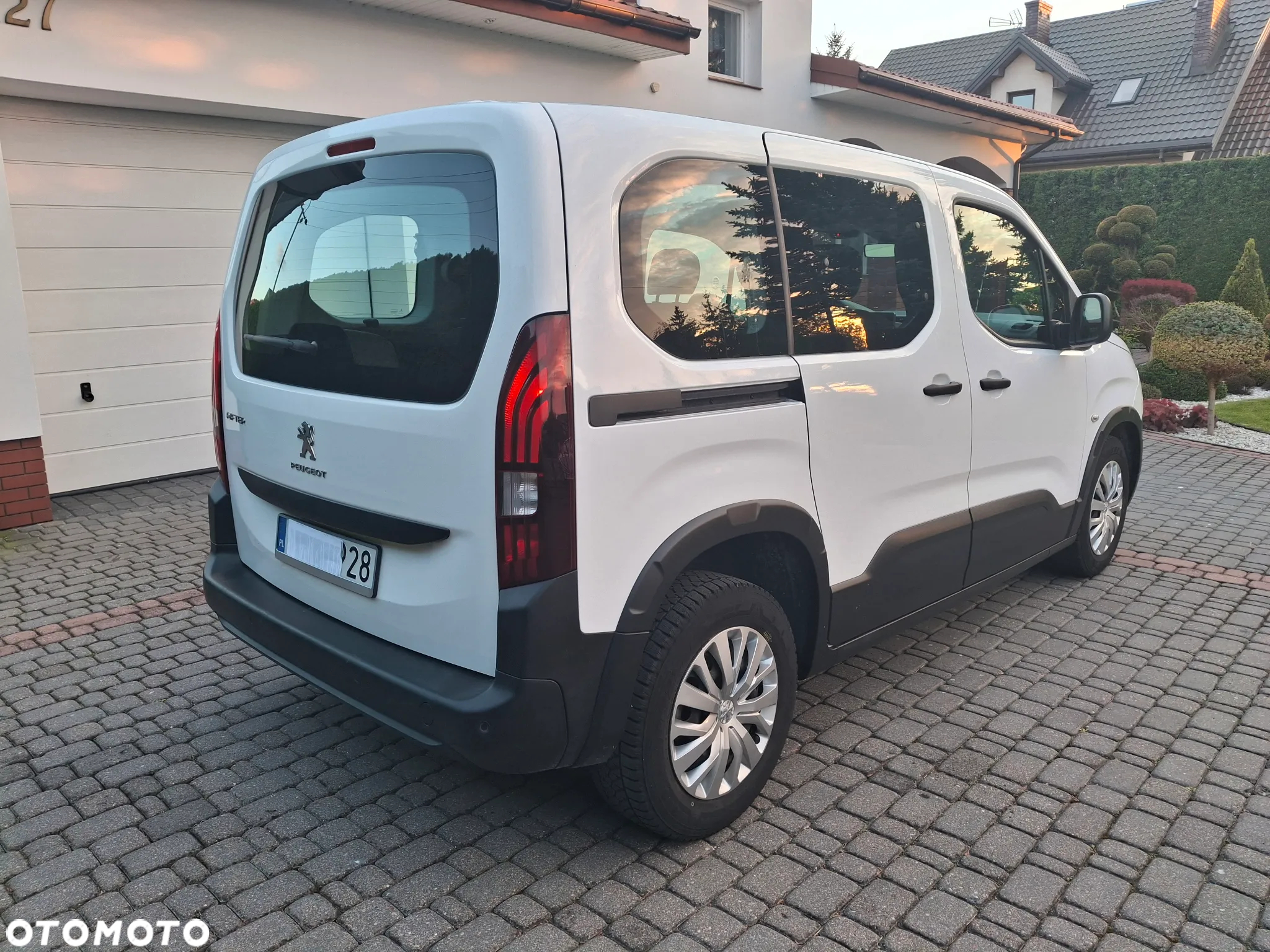 Peugeot Rifter 1.5 BlueHDI Active - 11