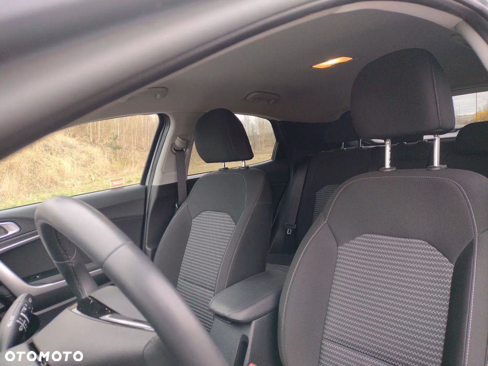 Kia XCeed 1.6 T-GDI M DCT - 11