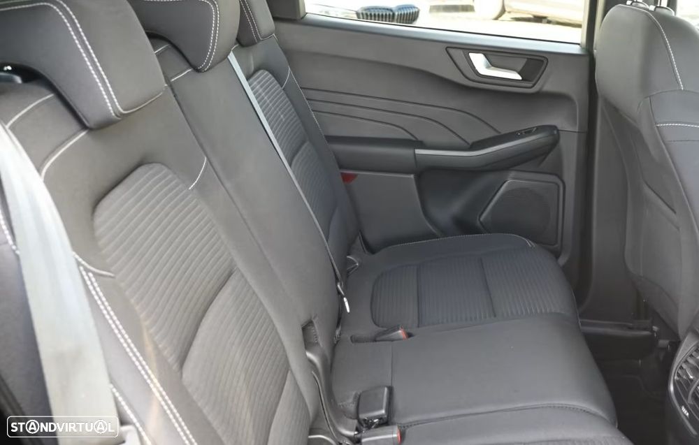 Ford Kuga 1.5 TDCi EcoBlue Titanium Aut. - 6