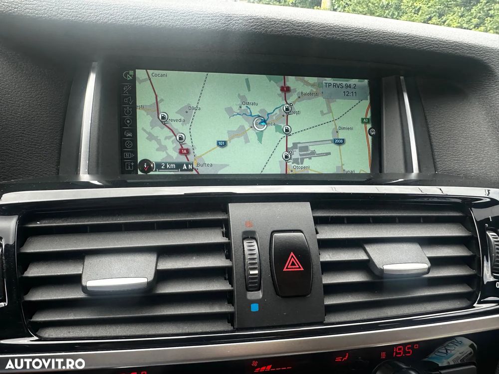 BMW X4 xDrive20d Advantage - 13