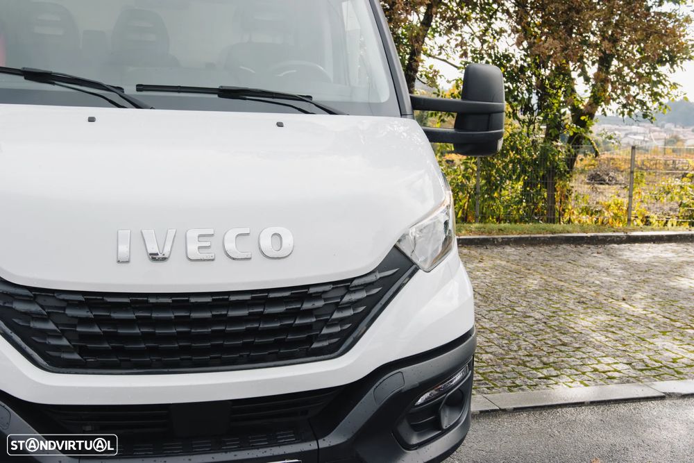 Iveco Daily 3.0 35-160 C/Plataforma - 5