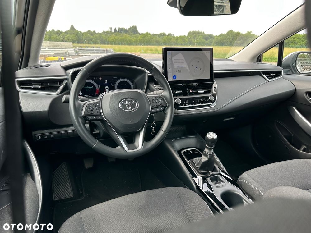 Toyota Corolla - 23