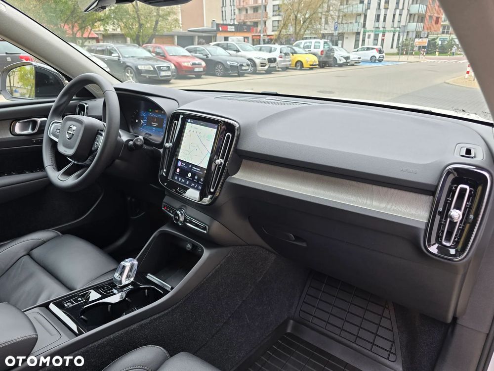 Volvo XC 40 B5 B AWD Inscription - 30
