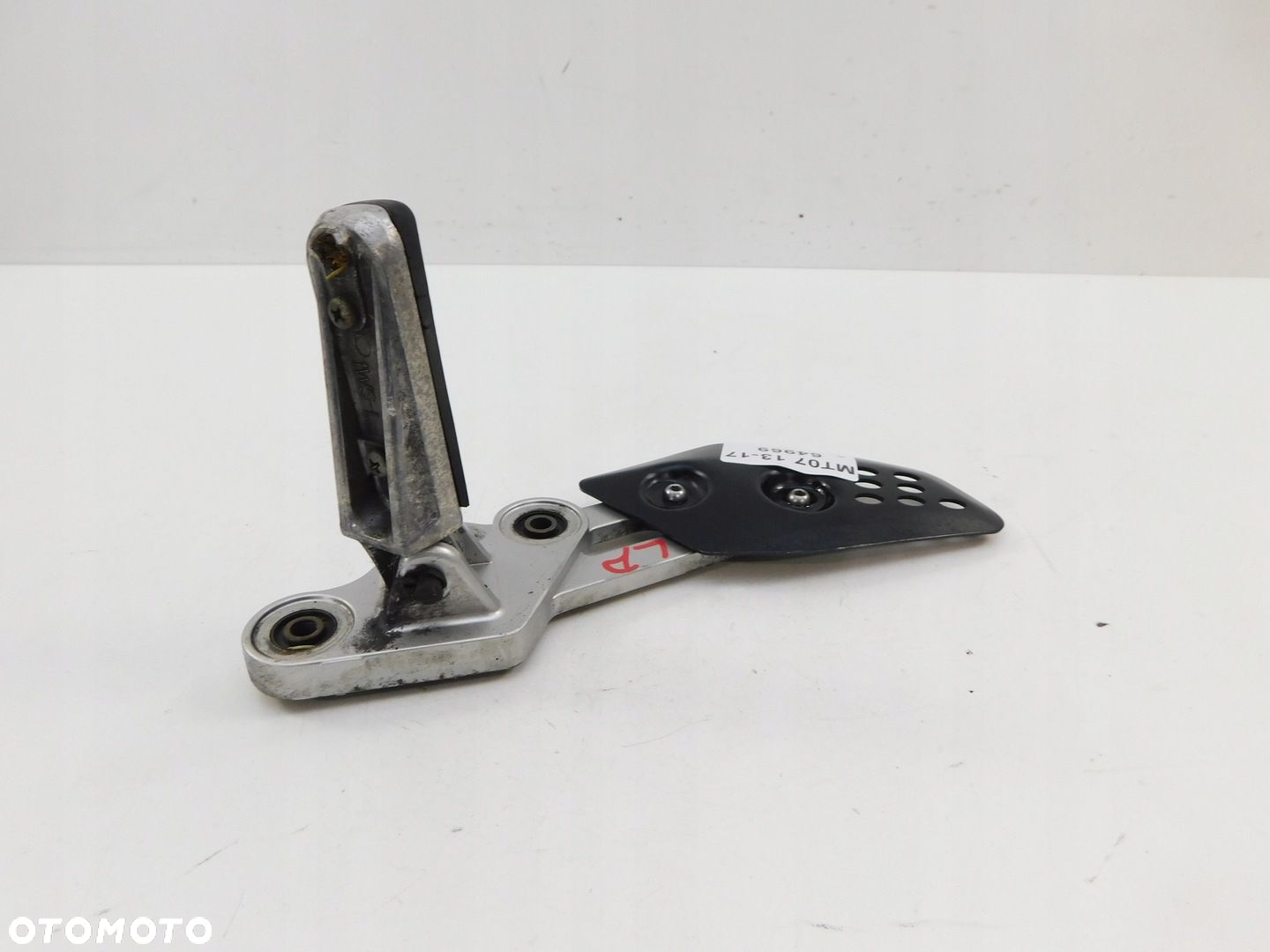 YAMAHA MT 07 MT07 13-17 SET PODNÓŻEK KIEROWCY LEWY - 2
