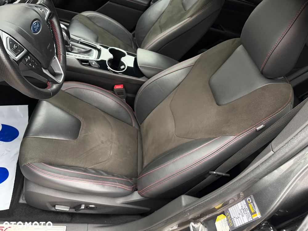 Ford Mondeo 2.0 Hybrid ST-Line X - 10