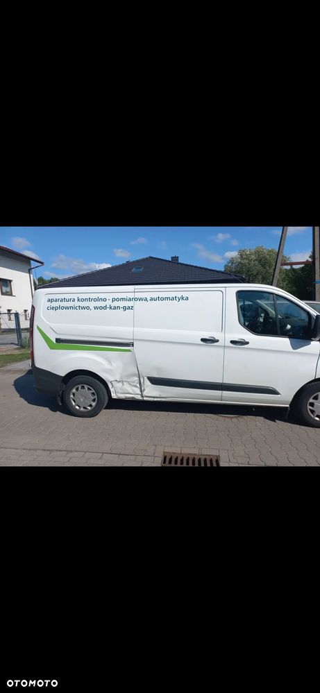 Ford TRANSIT CUSTOM - 21