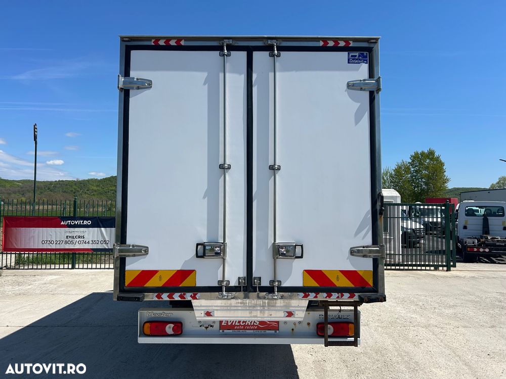 Renault Master FRIGORIFIC AXA DUBLA PRIZA STATIONARE - 11