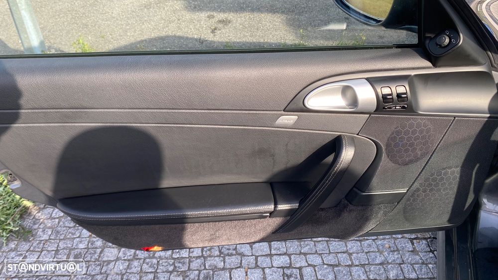 Porsche 911 (997) Carrera 4S Cabriolet PDK - 24