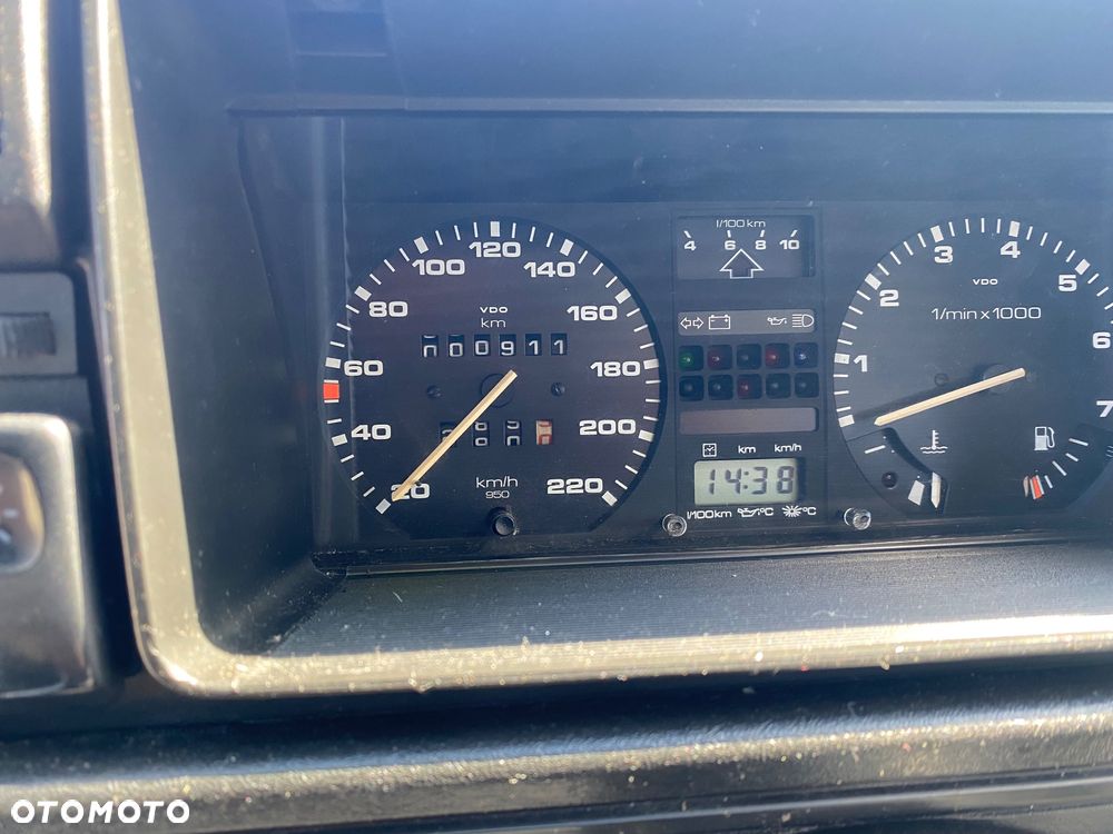 Volkswagen Golf 1.3 CL - 8