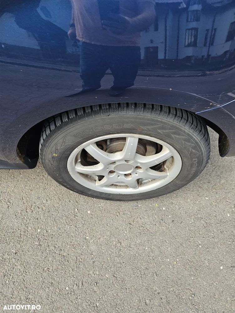 Mercedes-Benz A 180 - 26