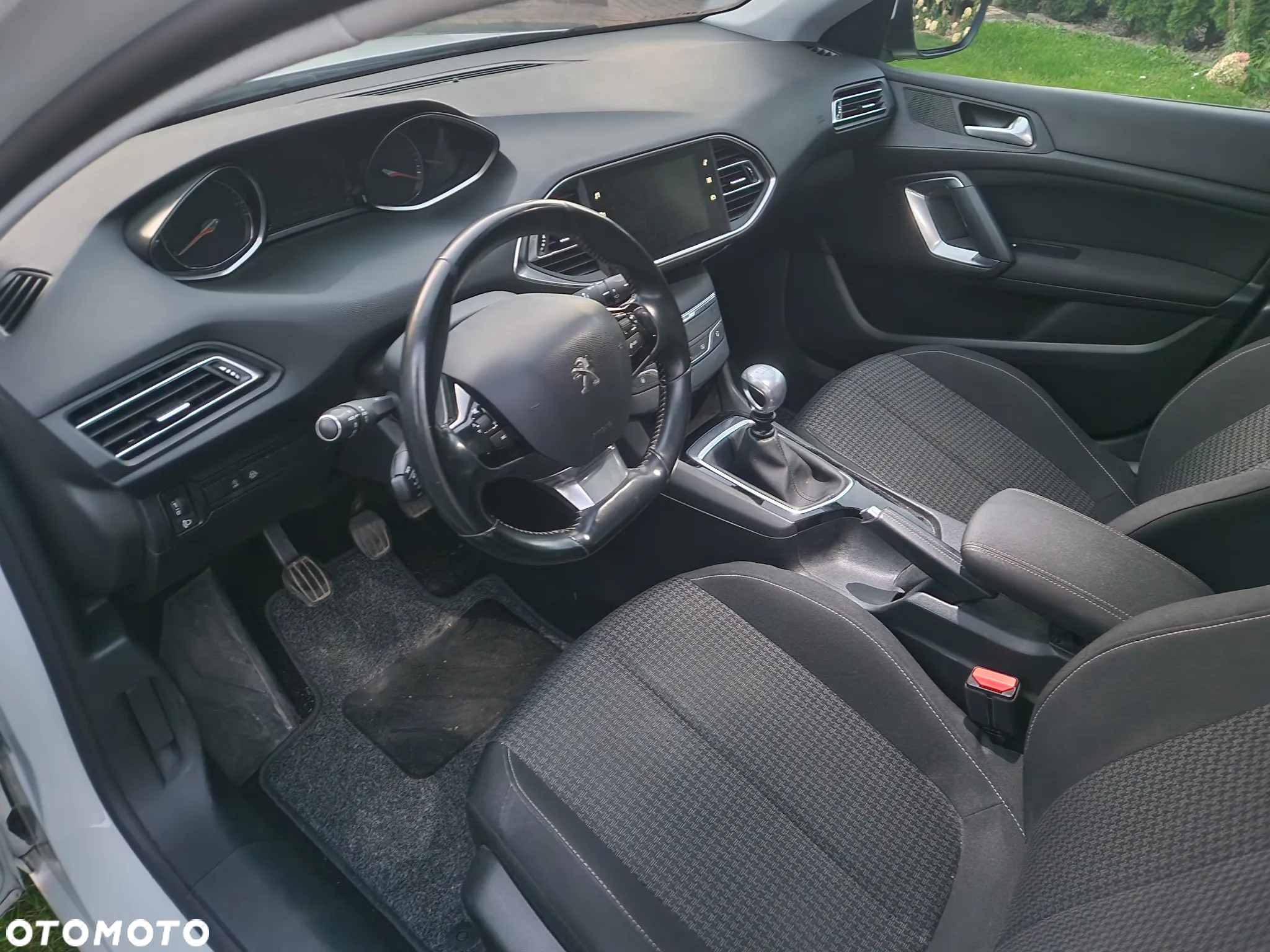 Peugeot 308 SW BlueHDi 120 Stop & Start Active - 16