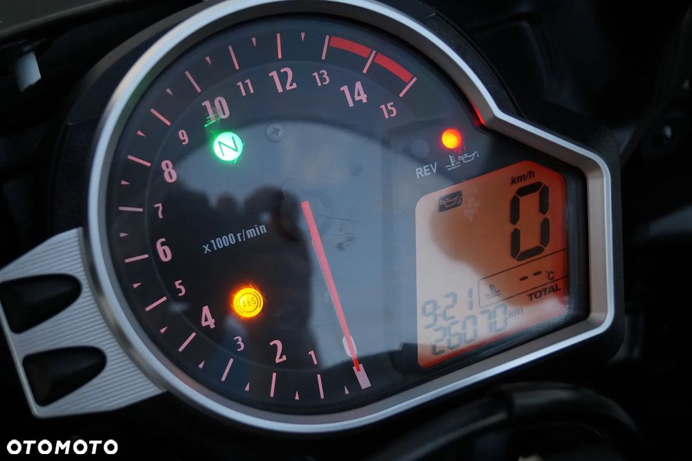 Honda CBR - 17