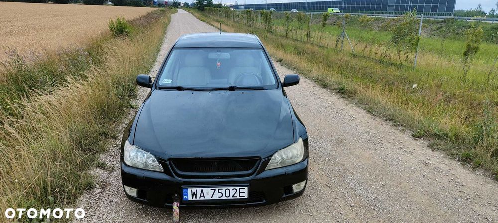 Lexus IS - 6