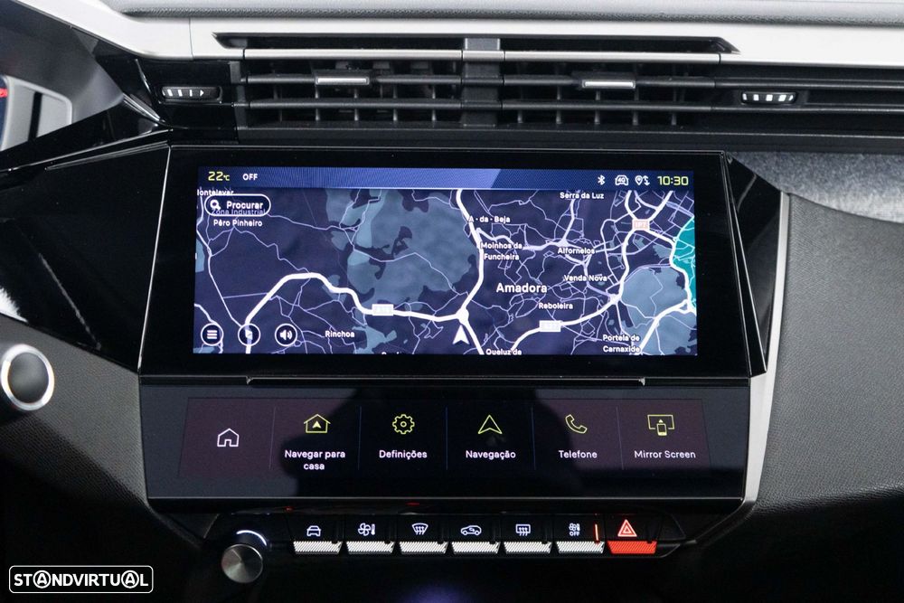 Peugeot 408 1.6 Hybrid Allure e-EAT8 - 23