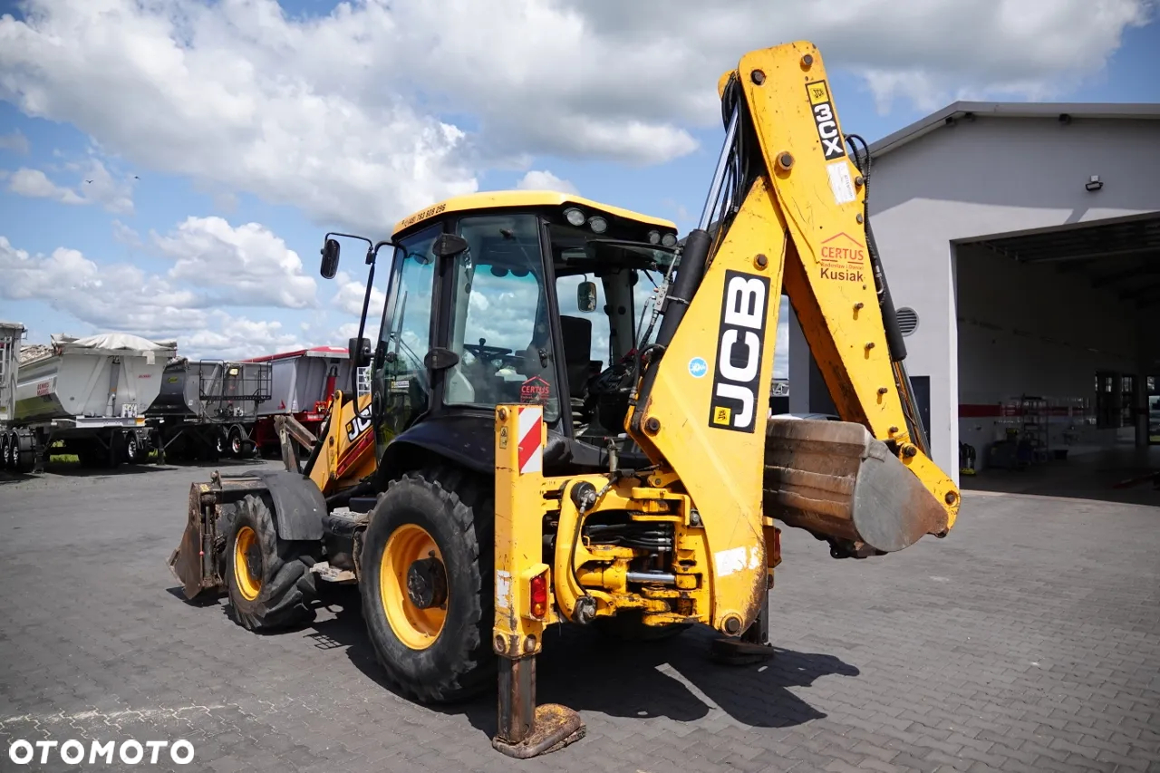 JCB 3CXCAEC / KOPARKO-ŁADOWARKA  / JOYSTICK / 2011 R - 11
