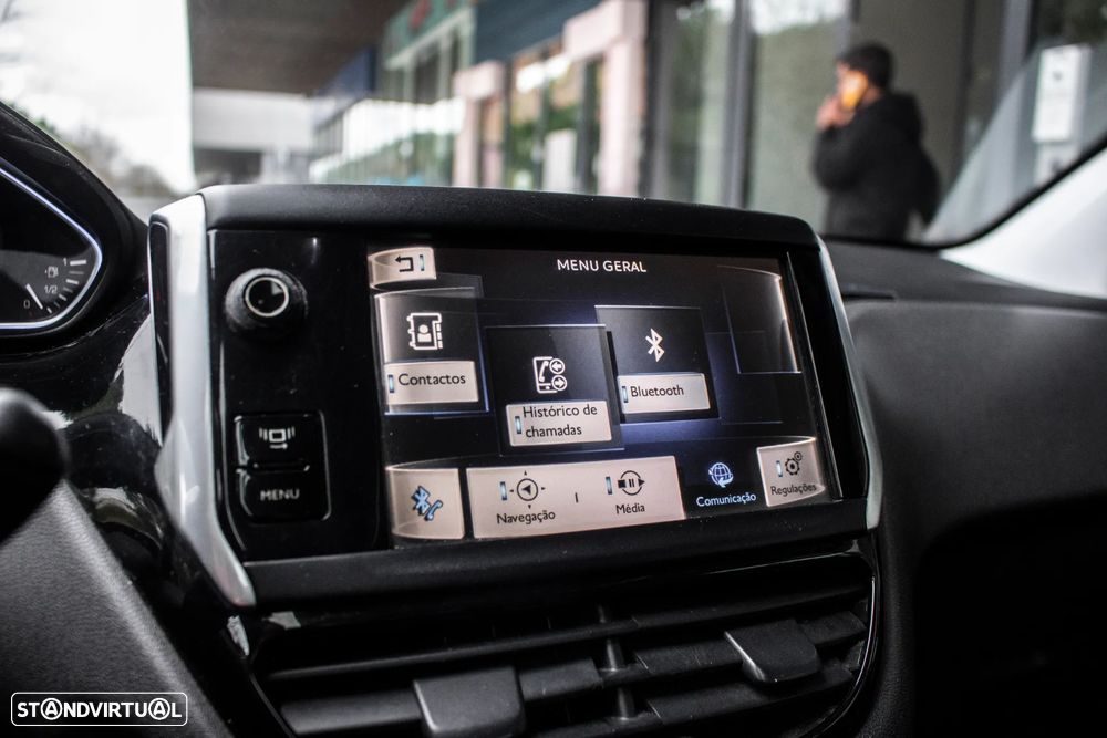 Peugeot 208 e-HDi FAP 92 Stop&Start Allure - 30