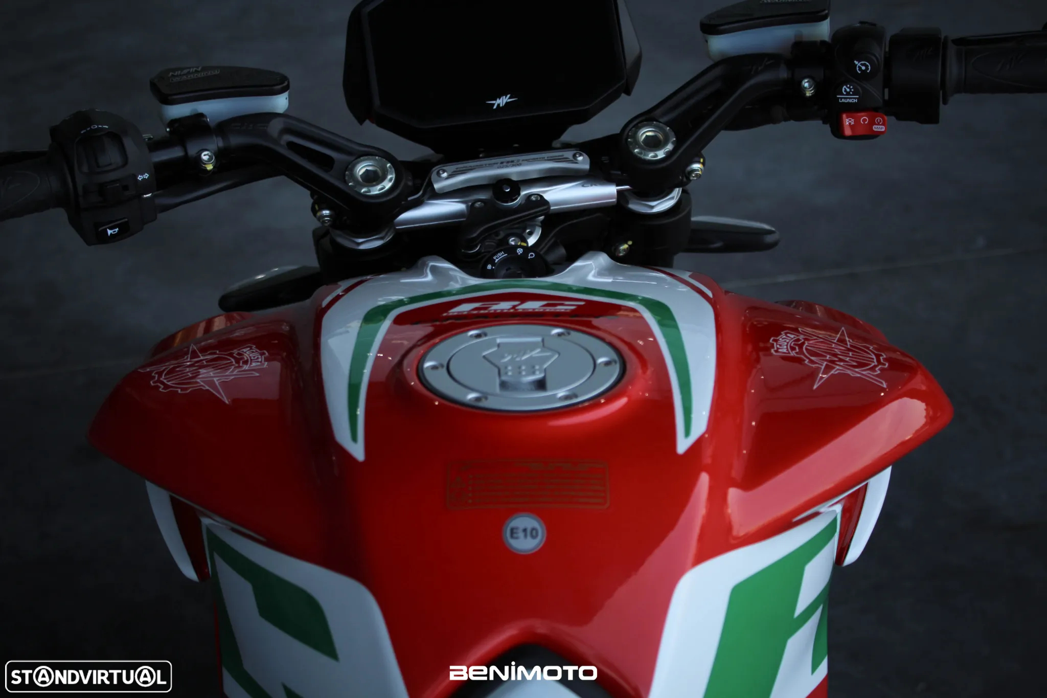 MV Agusta Dragster RC - 12