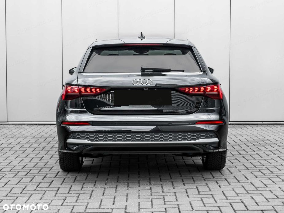 Audi A3 Sportback 35 TFSI mHEV S tronic - 4