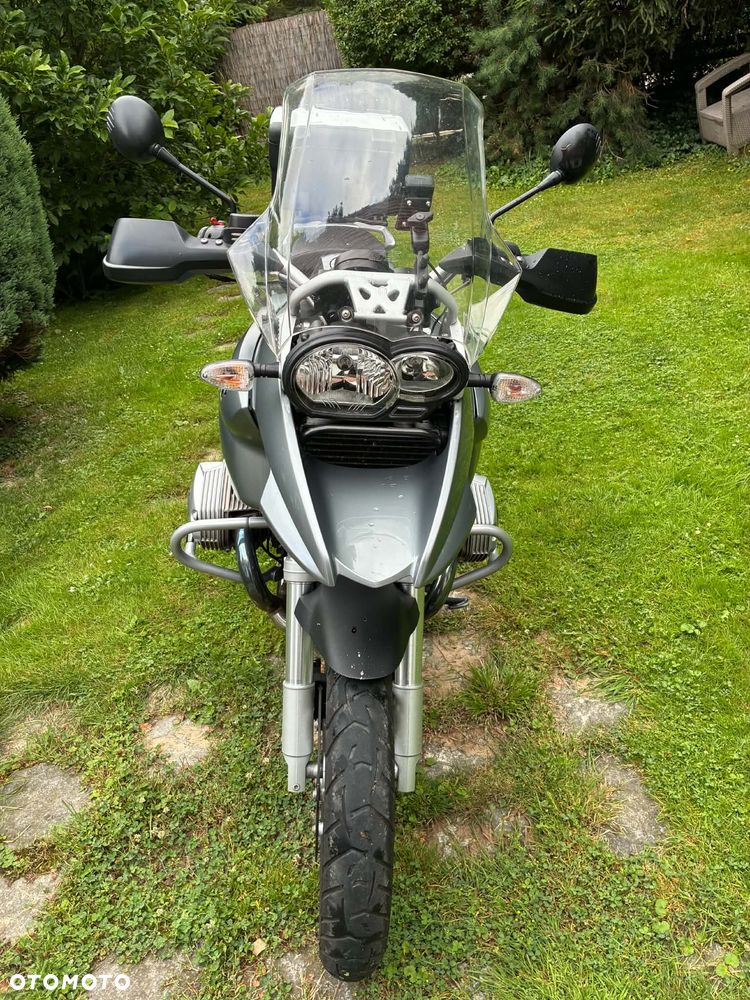 BMW R - 8