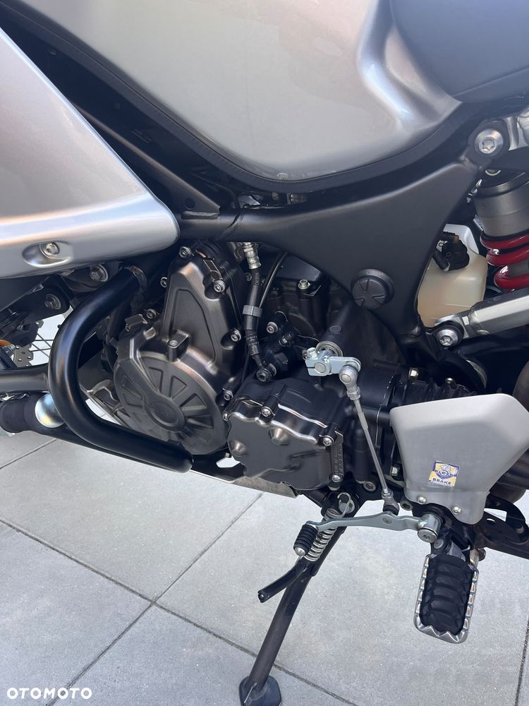 Yamaha XTZ - 21