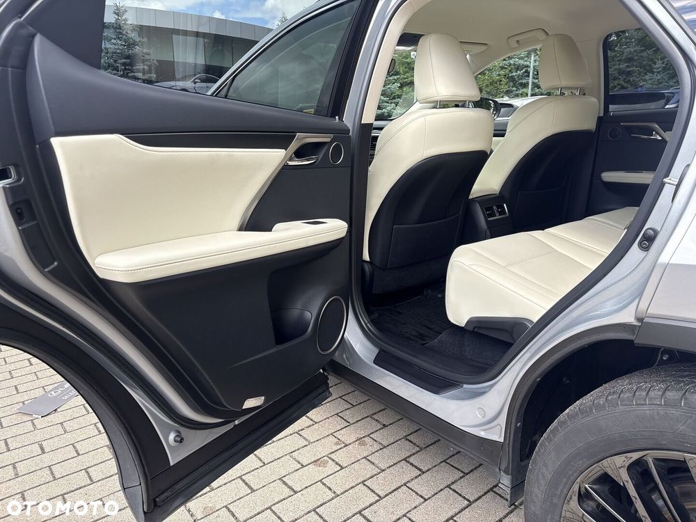 Lexus RX 450h F-Impression - 12
