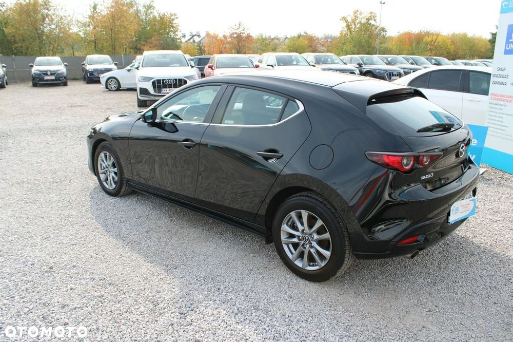 Mazda 3 - 10