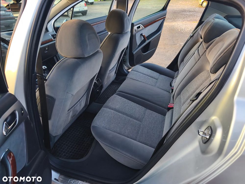Peugeot 407 HDi 135 Platinum - 15