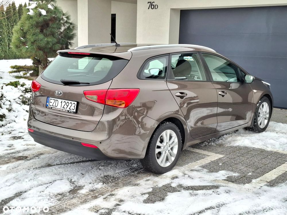 Kia Ceed 1.6 GDI Platinum Edition - 6