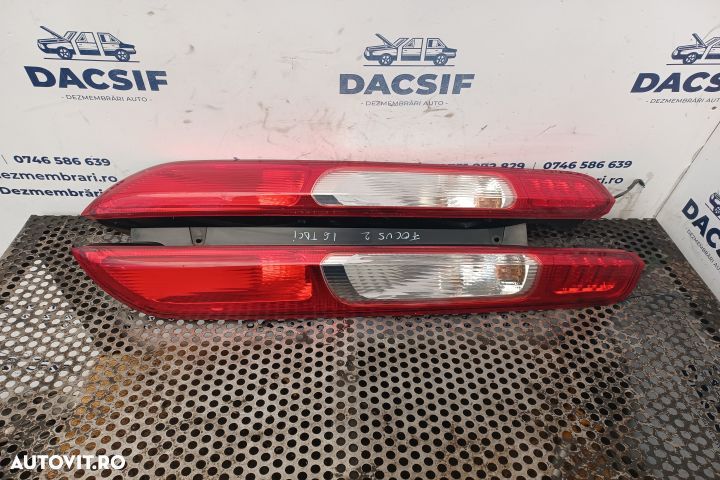 Lampa stop dreapta pe aripa Ford Focus 2  [din 2004 pana  2008] seria wagon 5-usi 1.6 TDCi MT (109 - 1
