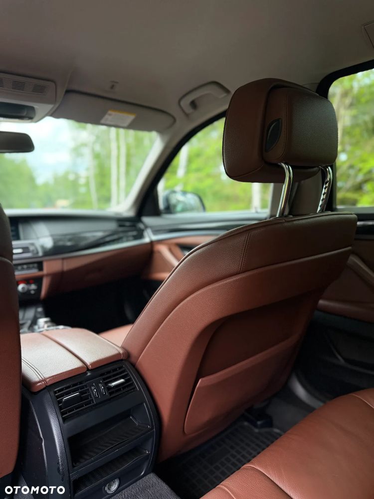 BMW Seria 5 520d - 36