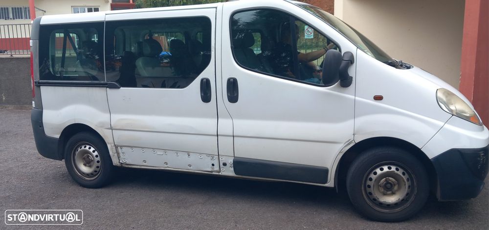 Renault Trafic - 2