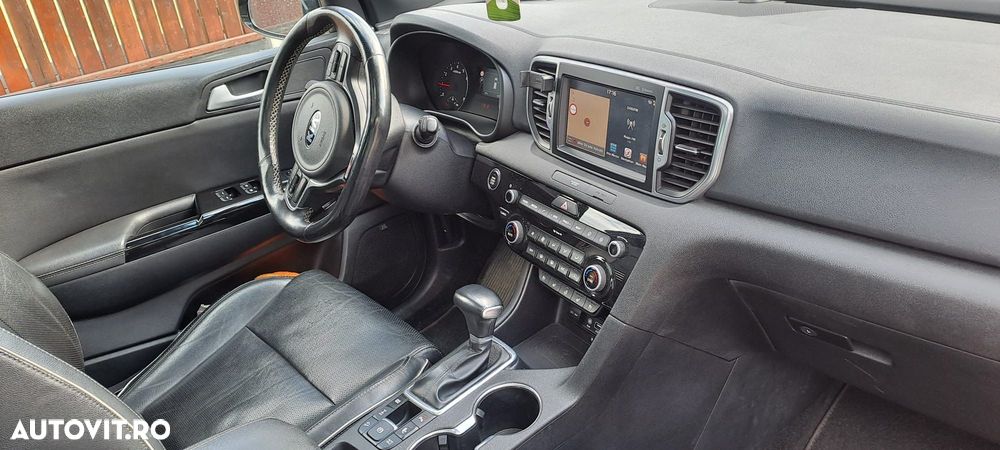 Kia Sportage 1.6 T-GDI 7DCT 4x4 GT Line - 11
