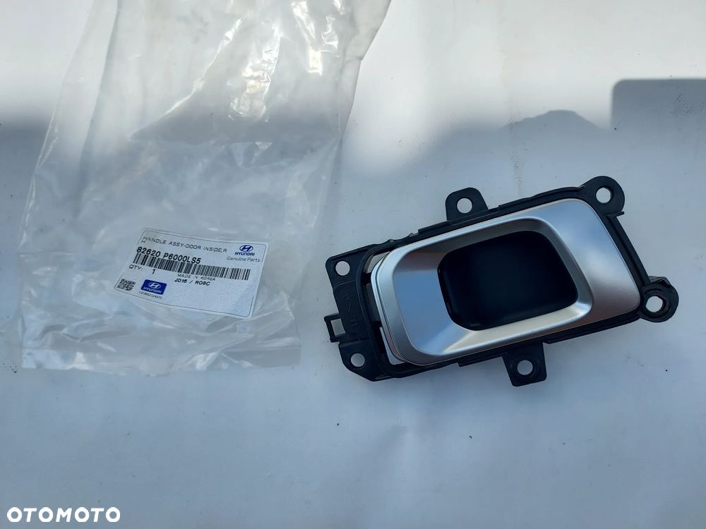 Klamka drzwi PP Santa FE V 82620P6000