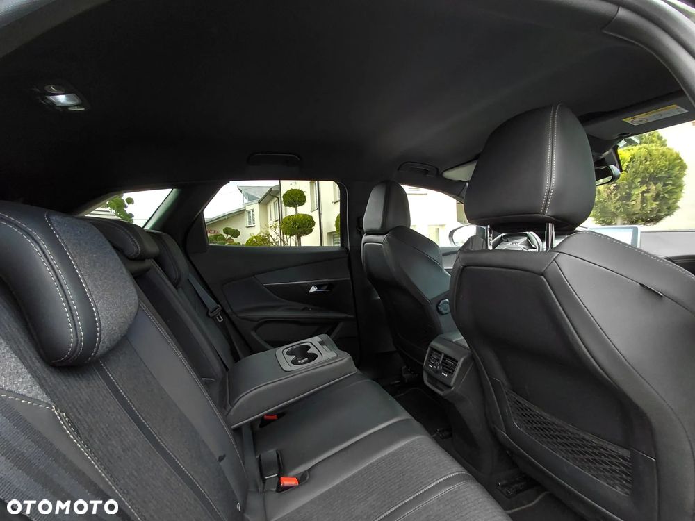 Peugeot 3008 1.5 BlueHDi GT Pack S&S EAT8 - 29