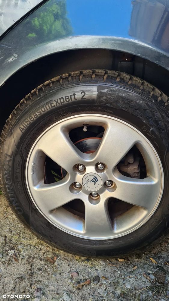 Volkswagen Golf 1.9 TDI Comfortline - 7