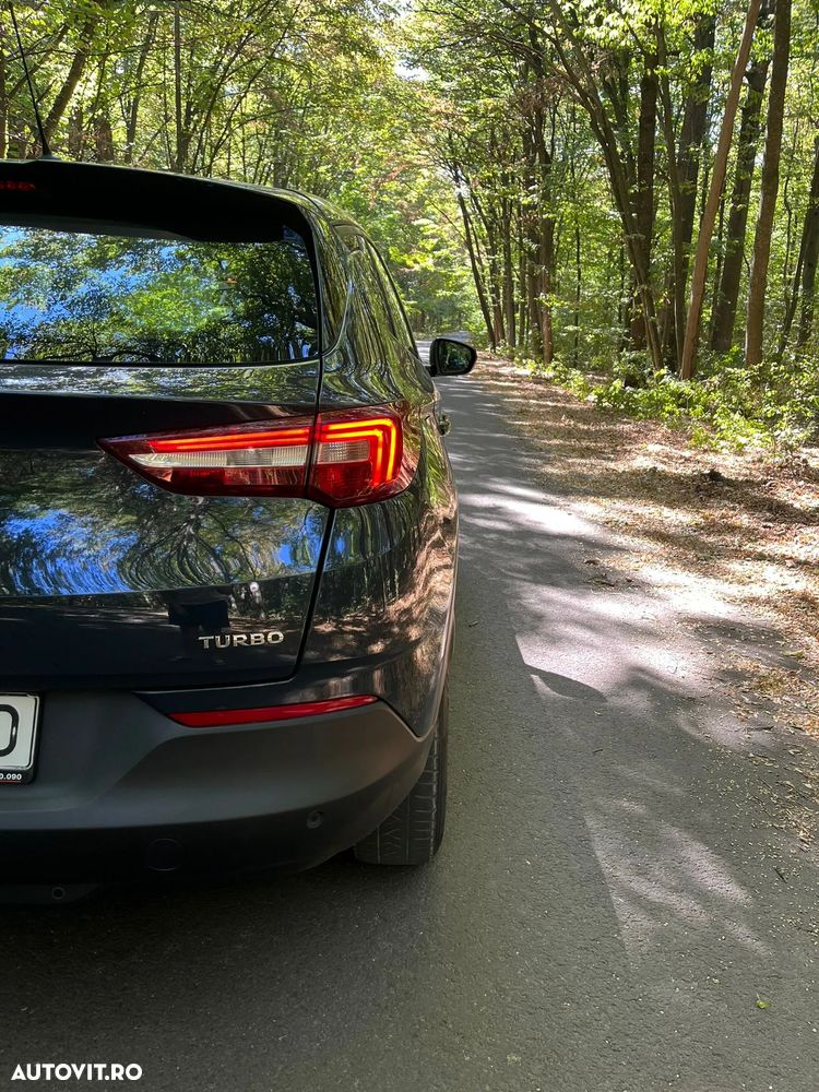 Opel Grandland X 1.2 Turbo START/STOP Aut. Innovation - 18