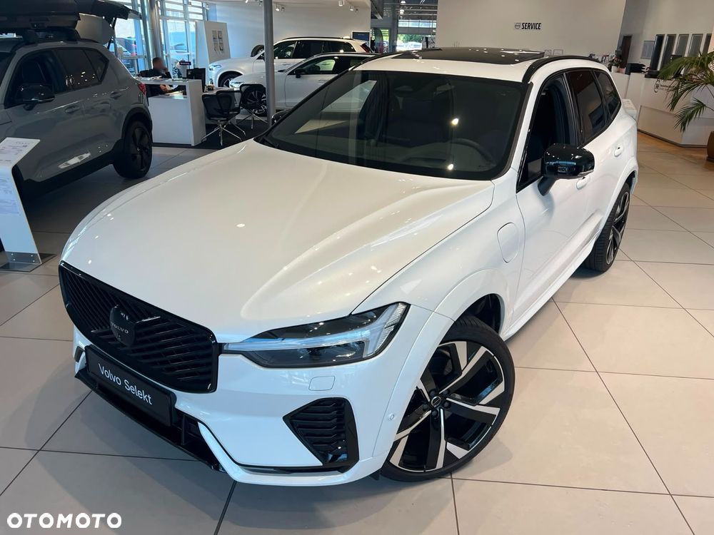 Volvo XC 60 T8 Plug-In Hybrid AWD Plus Black Edition - 14