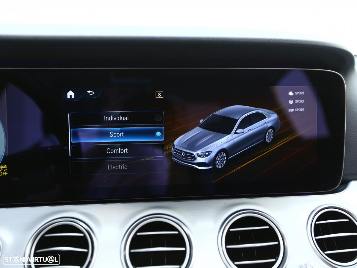 Mercedes-Benz E 300 de 4Matic T 9G-TRONIC Avantgarde - 16