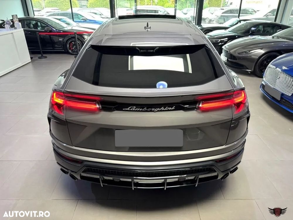 Lamborghini URUS Standard - 6
