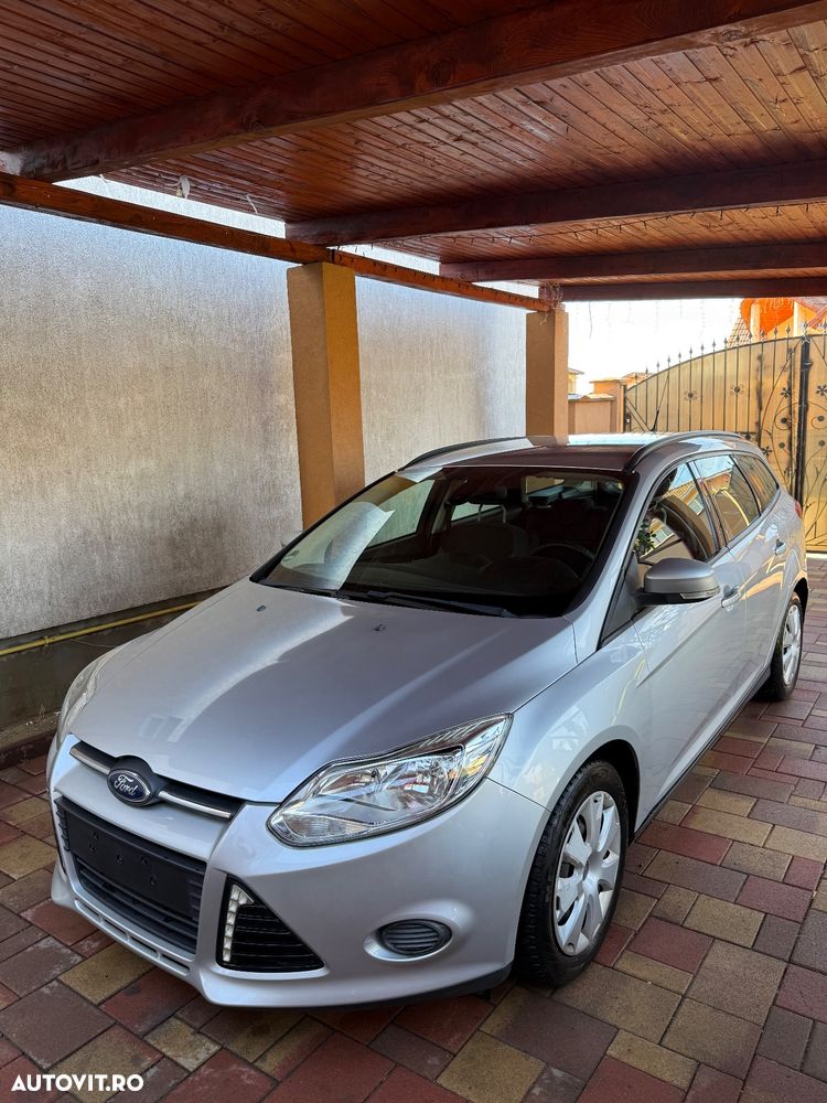 Ford Focus 2.0 TDCi DPF Powershift Titanium - 1