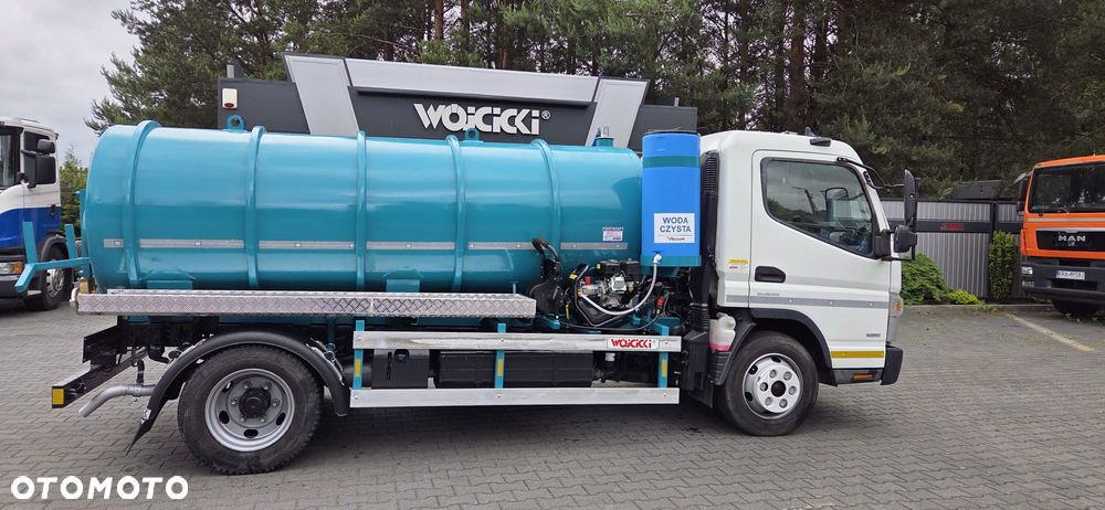 Mitsubishi Fuso - 8