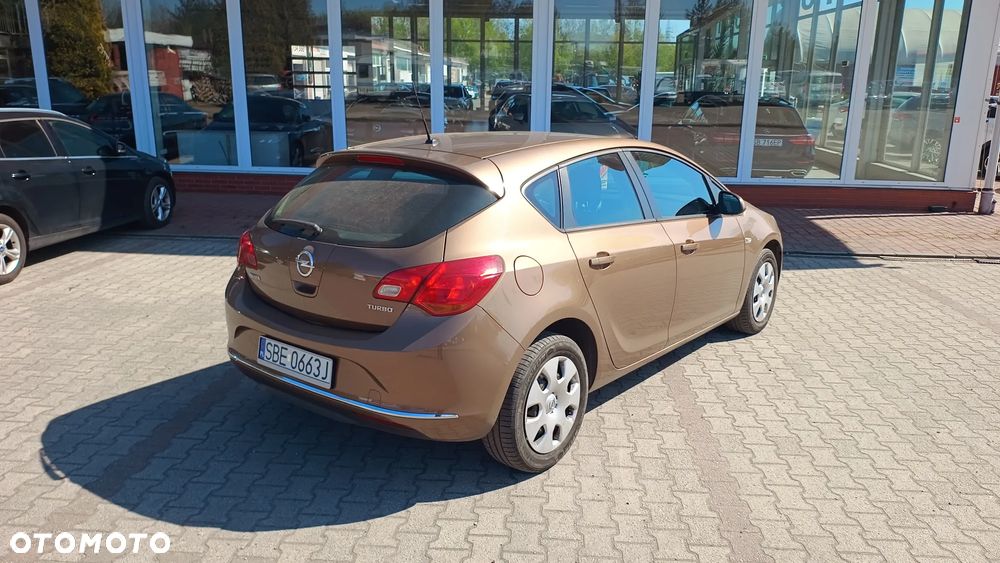 Opel Astra 1.4 T Enjoy EU6 - 4