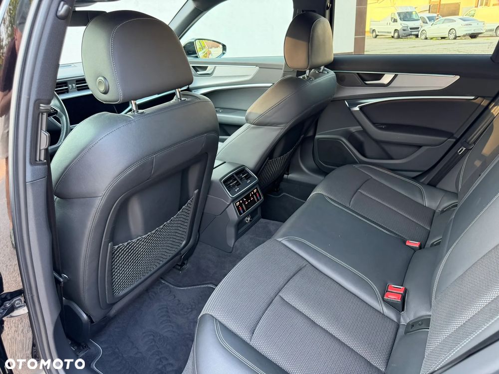 Audi A6 Avant 40 TDI quattro S tronic S line - 30